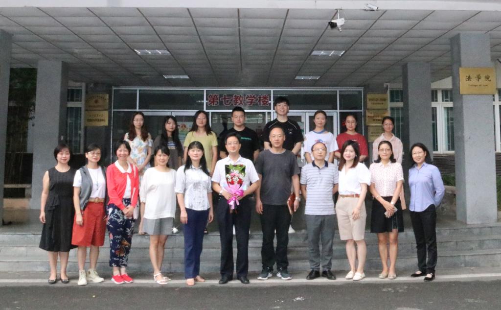 美狮贵宾会