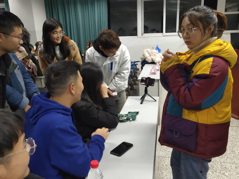 美狮贵宾会