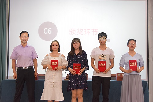 美狮贵宾会
