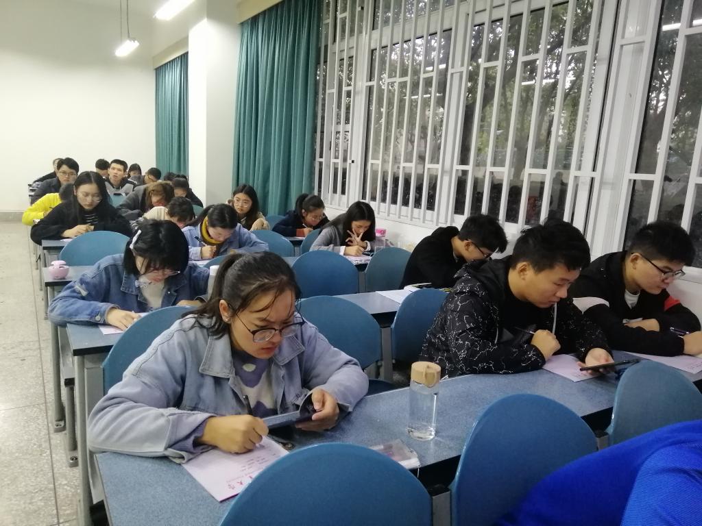 美狮贵宾会