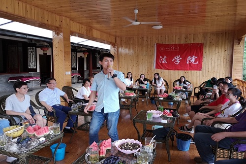 美狮贵宾会
