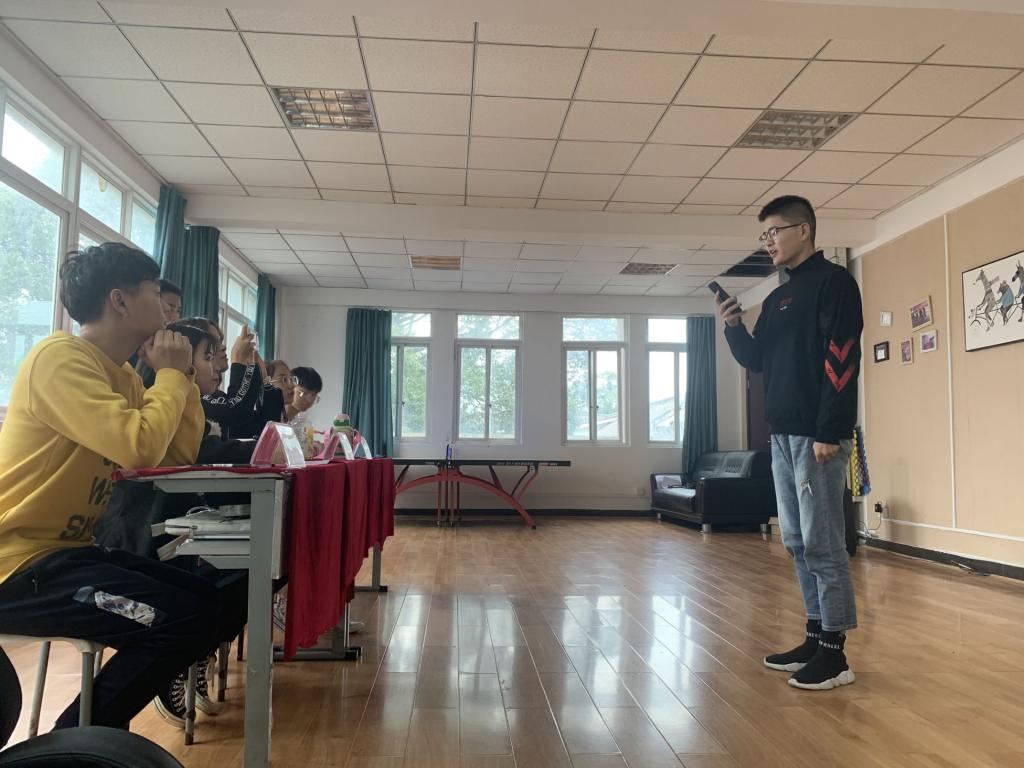 美狮贵宾会
