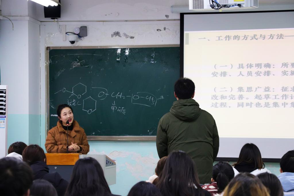 美狮贵宾会