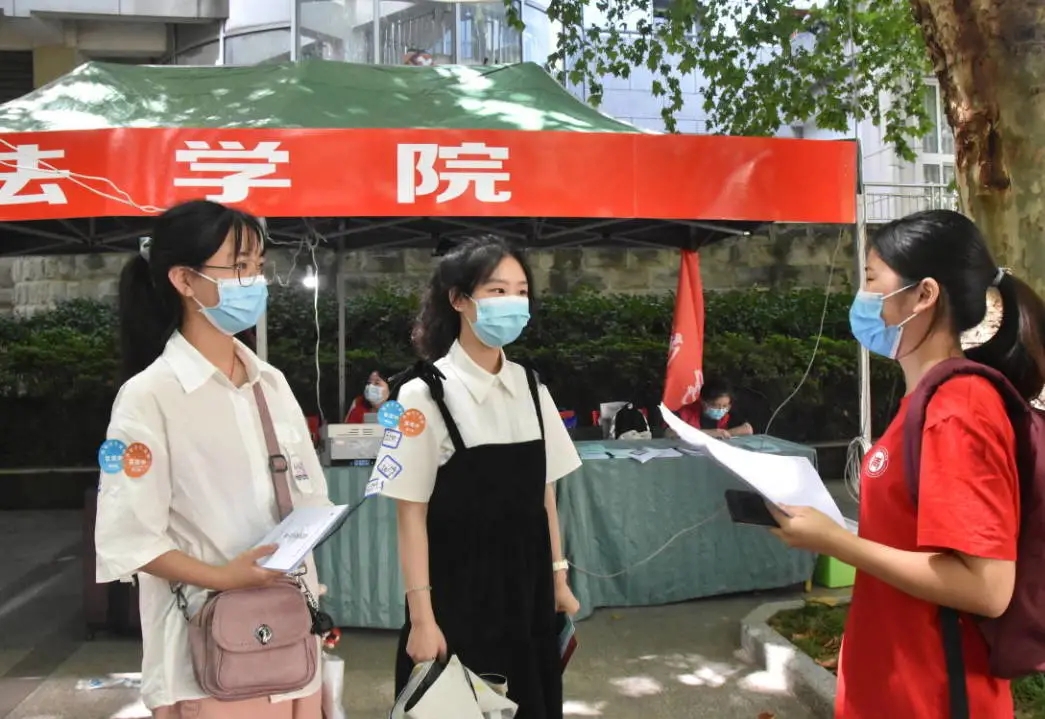 美狮贵宾会